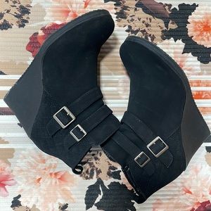 White Moutain Wedge Booties